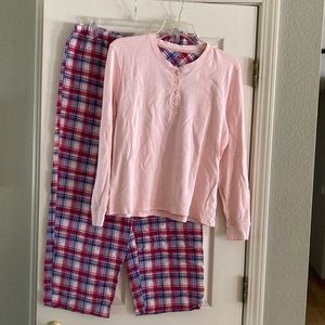L.L. Bean pajamas sz L Petite 100% cotton